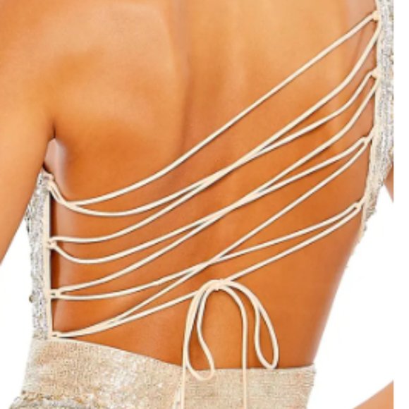 MAC DUGGAL ONE SHOULDER SEQIN BEADED LACE UP BACK NUDE SILVER GOWN sz 4 - Picture 2 of 6